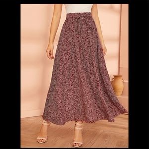 Floral printed maxi skirt